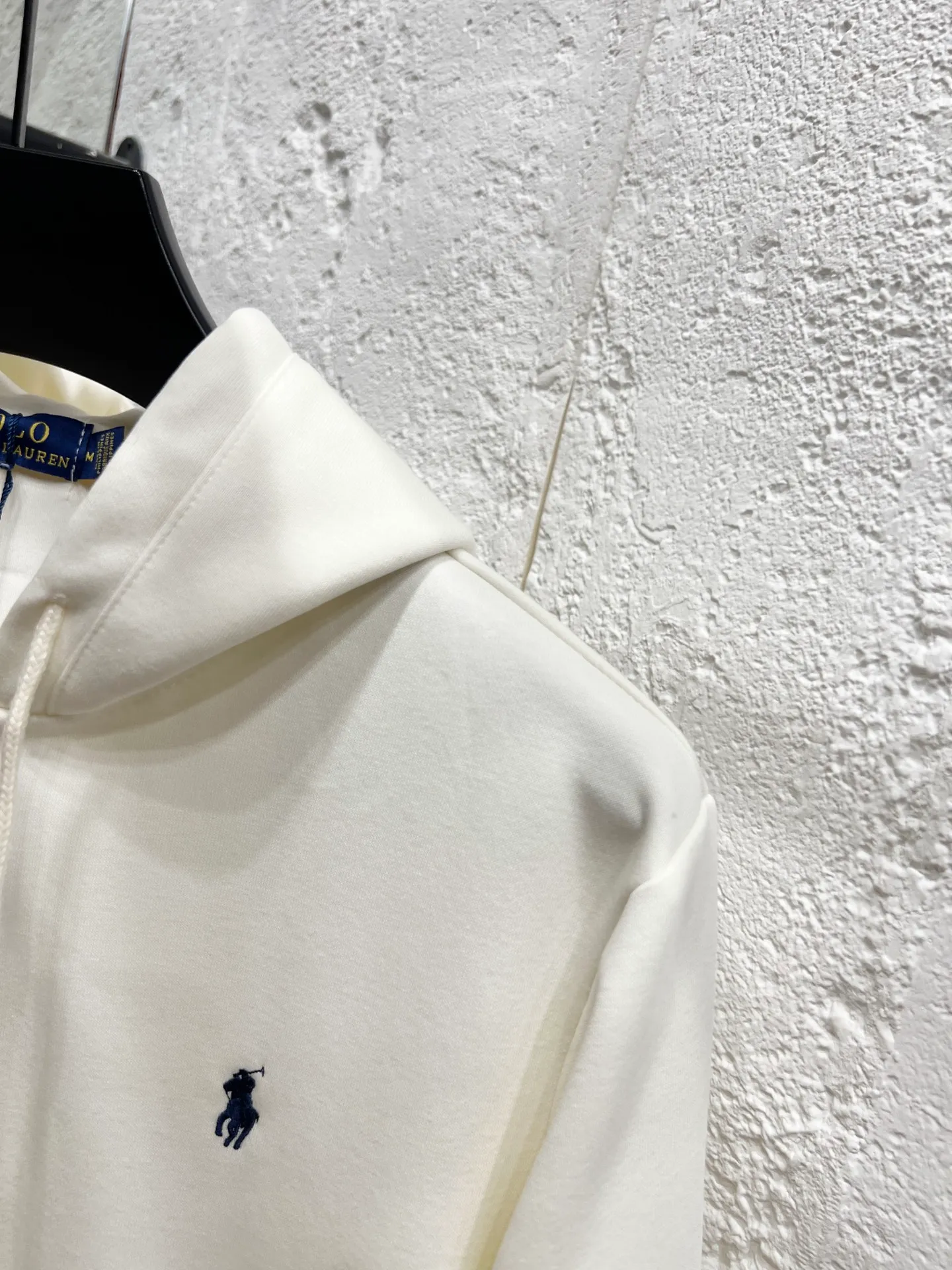 🅿️250 Style number: T65 pure cotton zipper sweatshirt, milky white, black, navy blue, gray, four colors Size: M-90-110kg L-110-130kg XL-130-150kg 2XL-150-170kg Color: milky white
